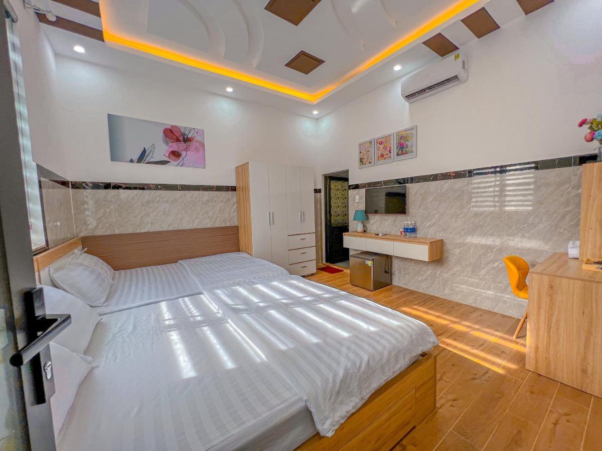 Homestay Qhome Chi Khu Co Ong Extérieur photo